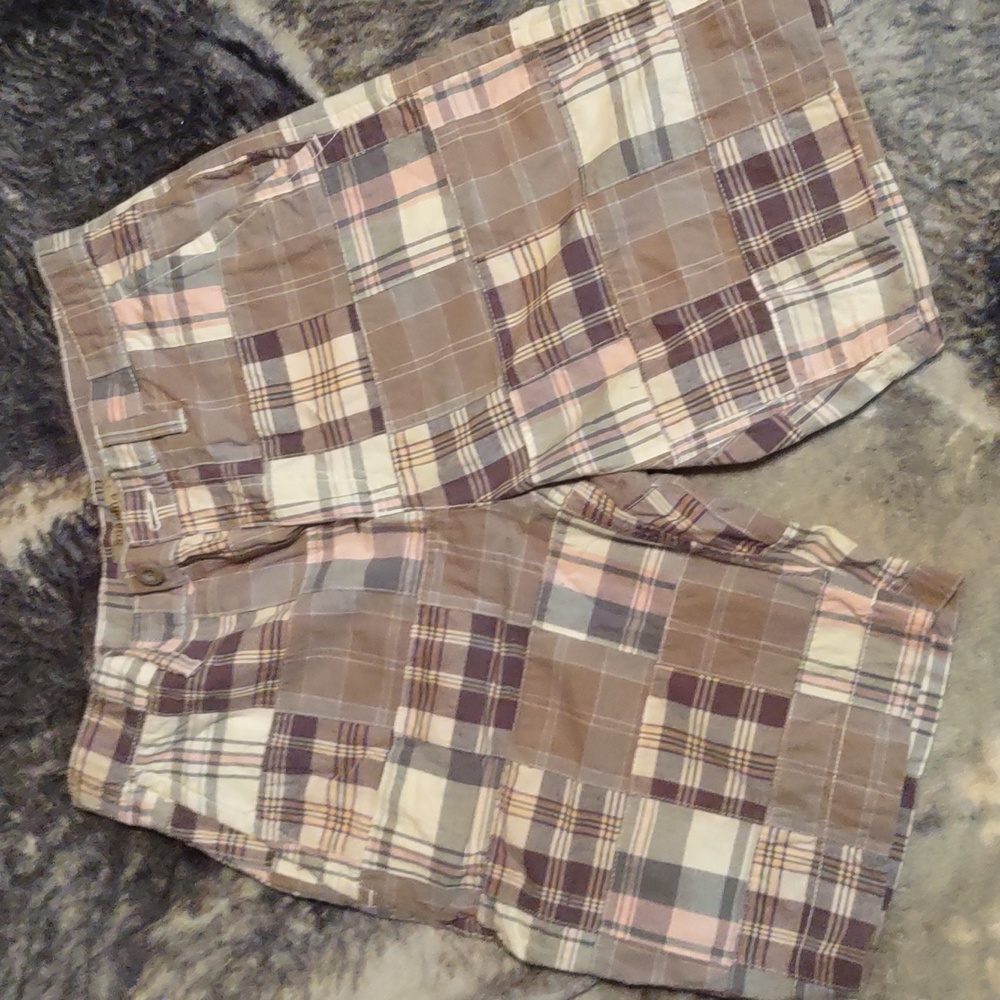 pair of Sonoma size 32 waist men's shorts great condition never worn much